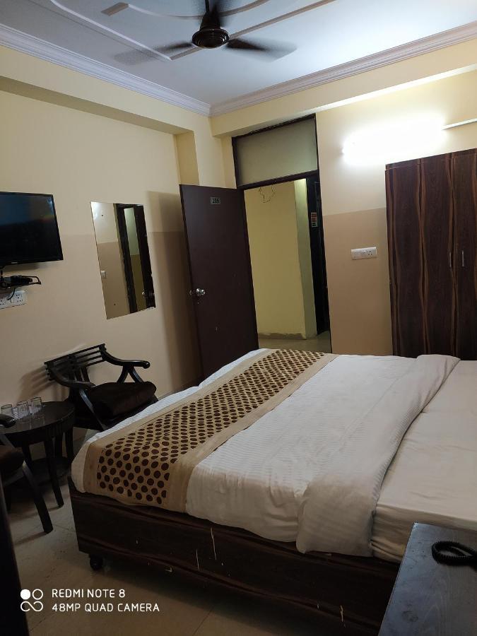 Galaxy New Delhi