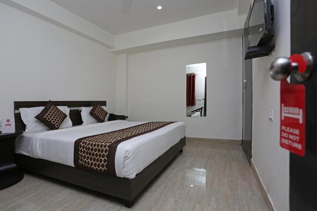 Galaxy Hotel